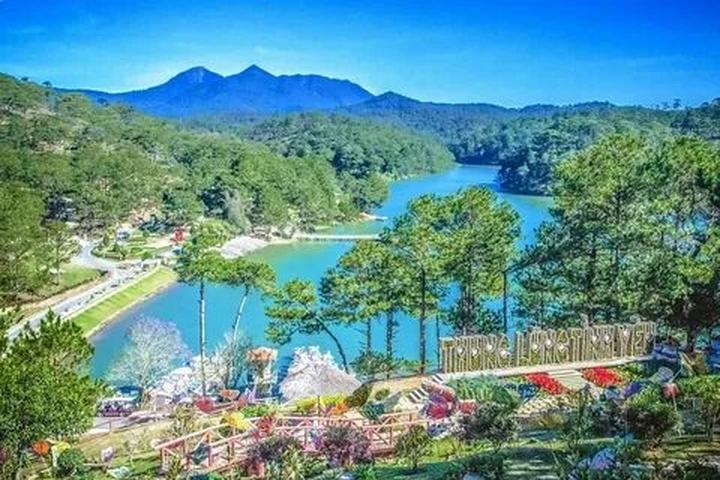 Triệu View Từ Vlog Thú Cưng: Bí Quyết Thành Công Cùng Hotspot Matrix