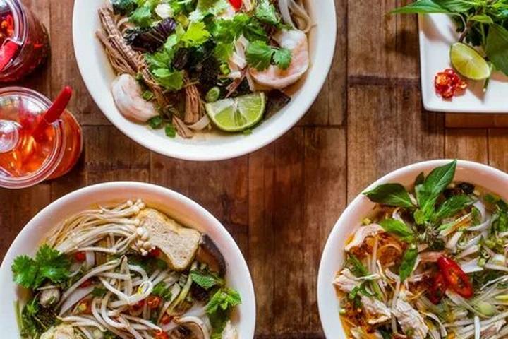 Nội dung: Mùa hè đang đầy vui vẻ với những bức tường nhảy vò đang xu hướng trên mạng